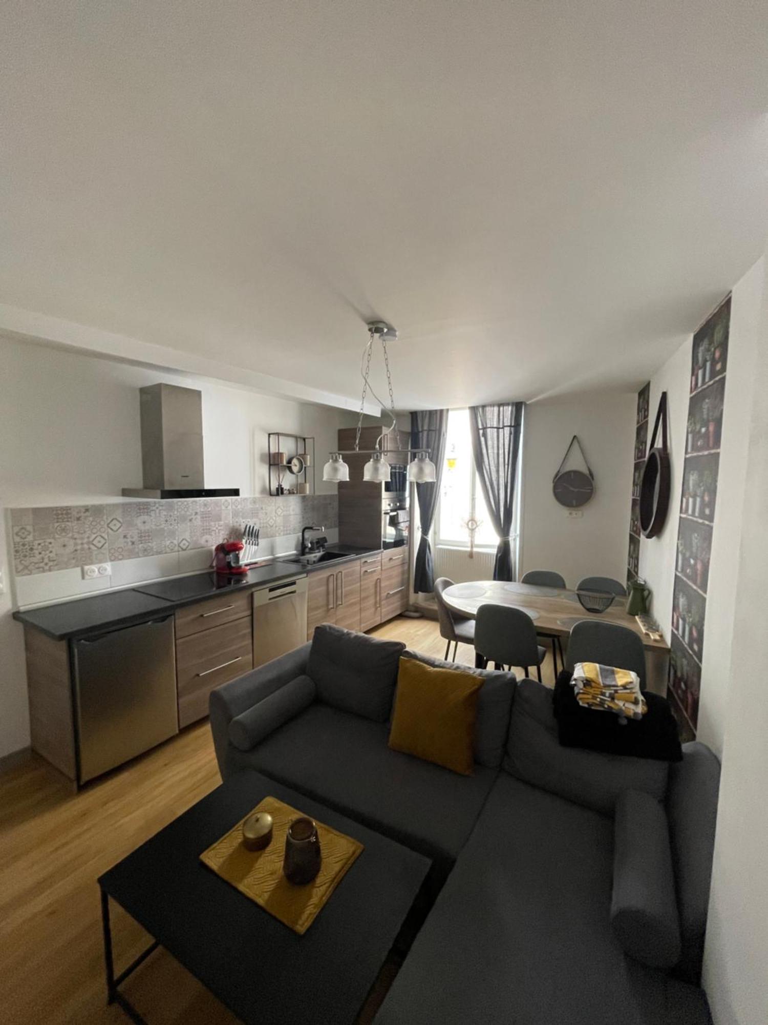 Appartement Moderne Centre Ville, 5 Personnes, 65 M2 Semur-en-Auxois Bagian luar foto