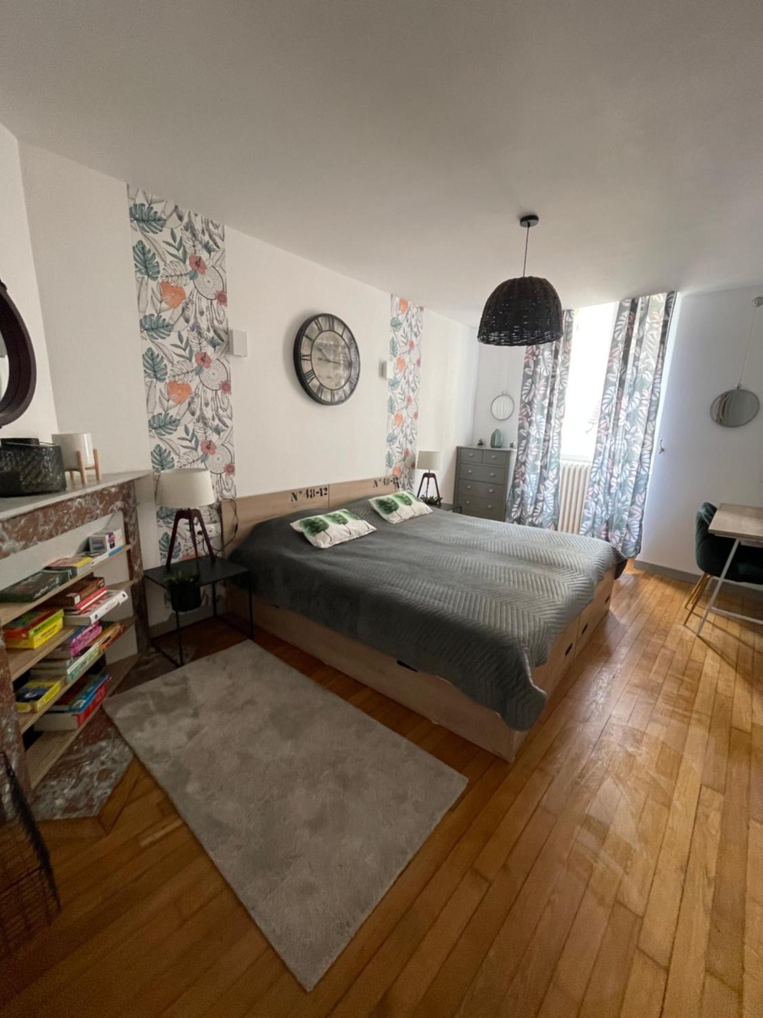 Appartement Moderne Centre Ville, 5 Personnes, 65 M2 Semur-en-Auxois Bagian luar foto